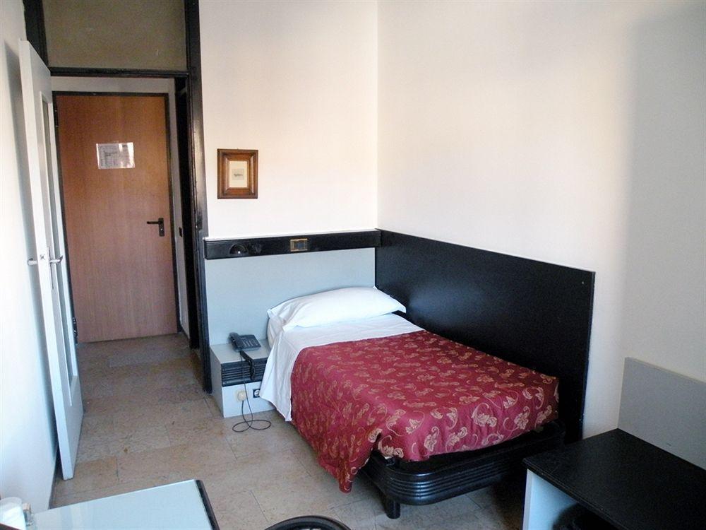 Hotel Virgilio Milano Eksteriør billede